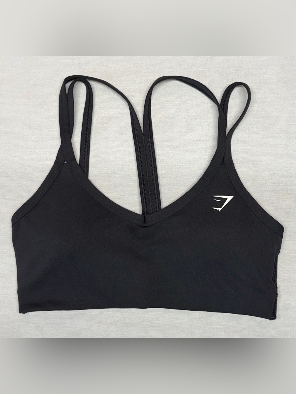 Gymshark Women's Strap Feature Medium Support Sports Bra Black Size XS NWOT